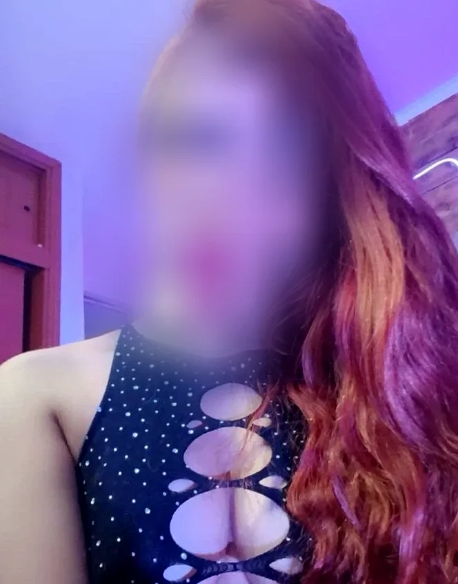 Isla, 23