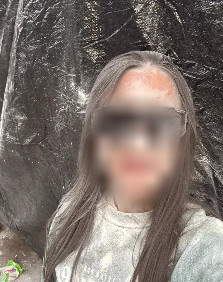 Morag, 23