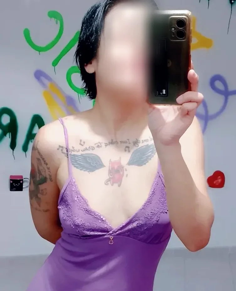 Ola, 21